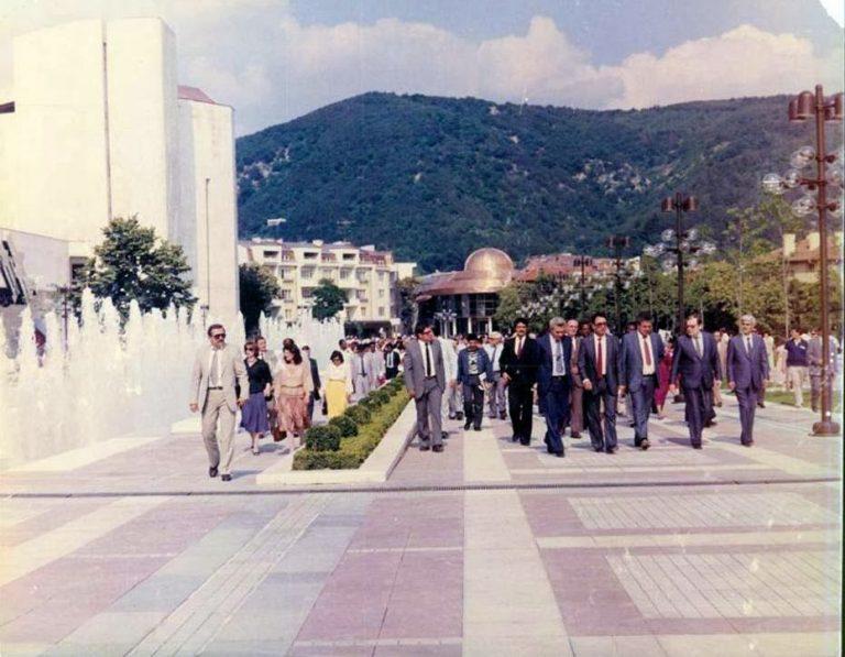 oseshtenieto na rakovoditelite na diplomaticheskite misii akreditirani u nas v obnovenia tsentar na blagoevgrad1987