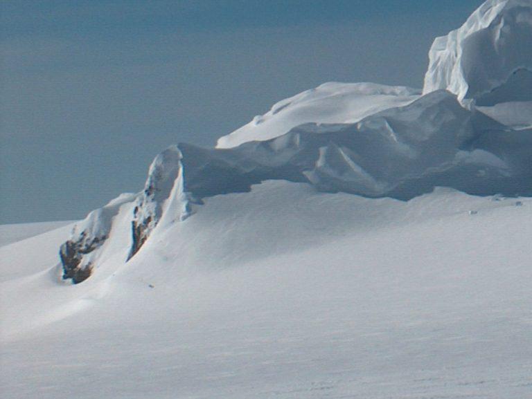 Chirpan Peak