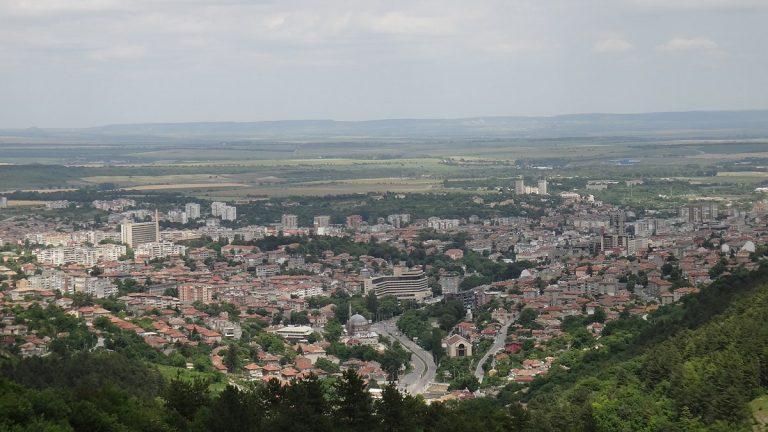 1200px Shumen Bulgaria panoramio 4